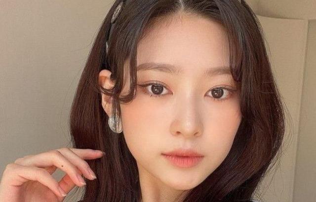 김민주