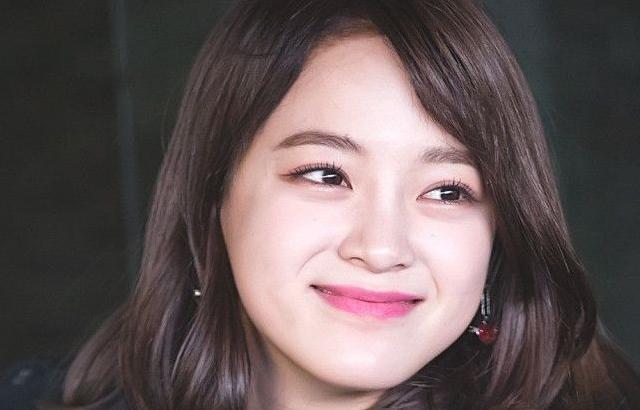김세정