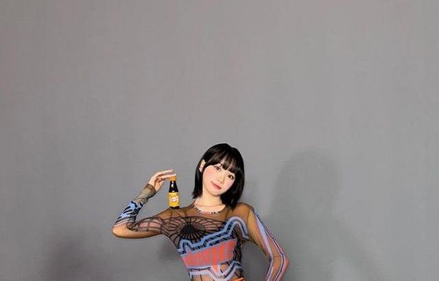 LE SSERAFIM CHAEWON