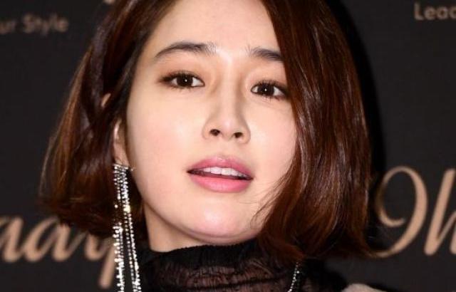 리틀 앵란 보살 누님