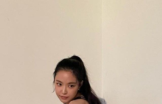 Son Na Eun