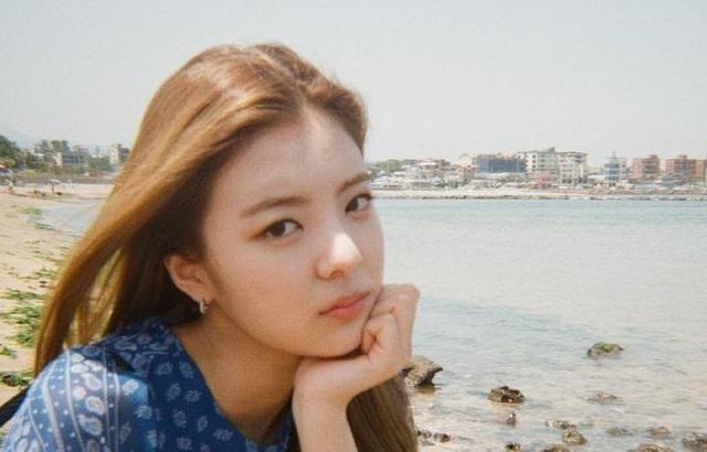 ITZY 리아