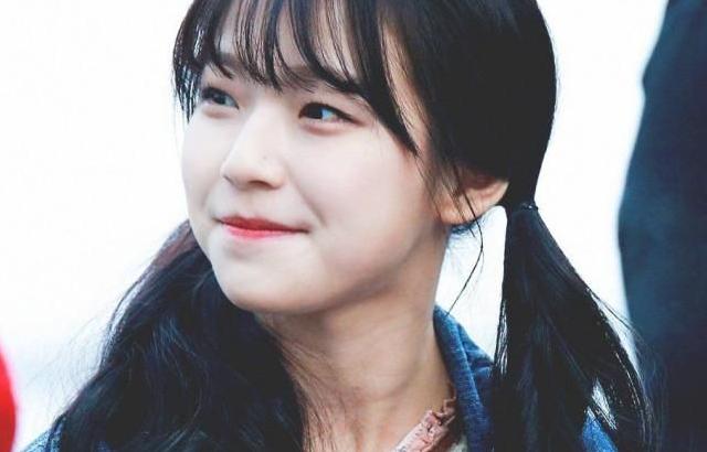 프로미스나인 백지헌
