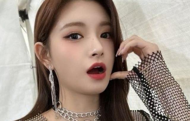 EVERGLOW YIREN
