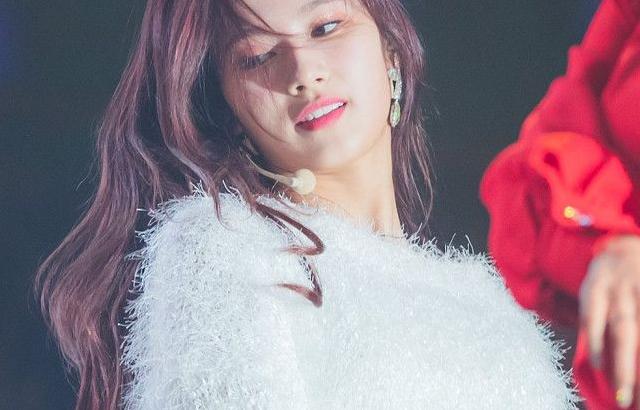 트와이스 사나
