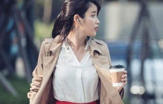 초섹시 글래머 빨간스커트녀 아이유