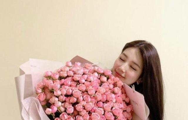 오늘자 수지 인스타