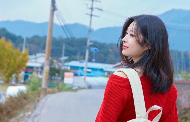 김민주
