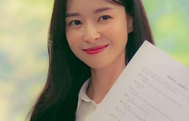 권나라 야한사진관