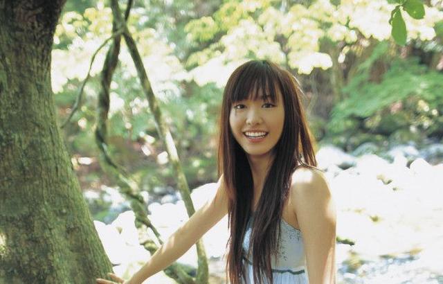 아라가키 유이 - Bomb.TV 2006.07.11 6
