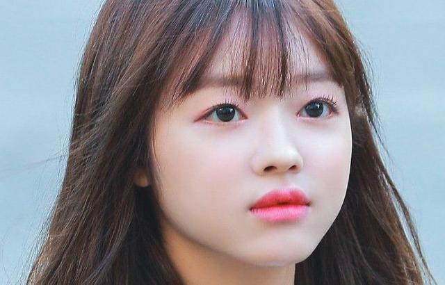 오마이걸 유아.jpg