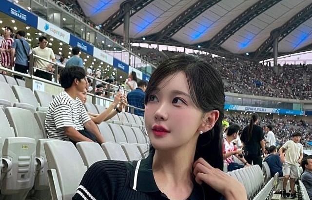 김윤희 아나운서