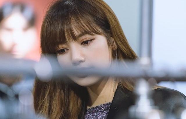 BLACKPINK LISA