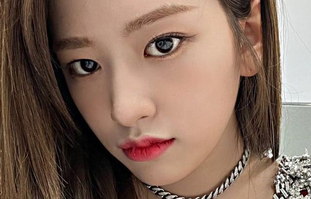 IVE AN YUJIN