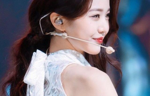 IVE WONYOUNG