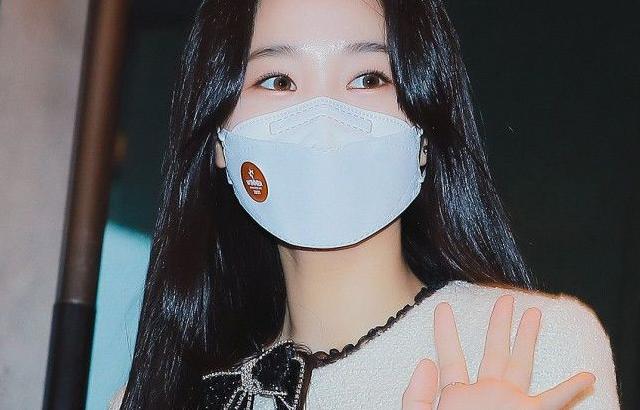 위클리 지한