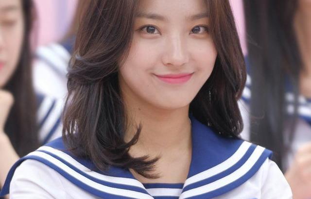 프로미스나인 이새롬