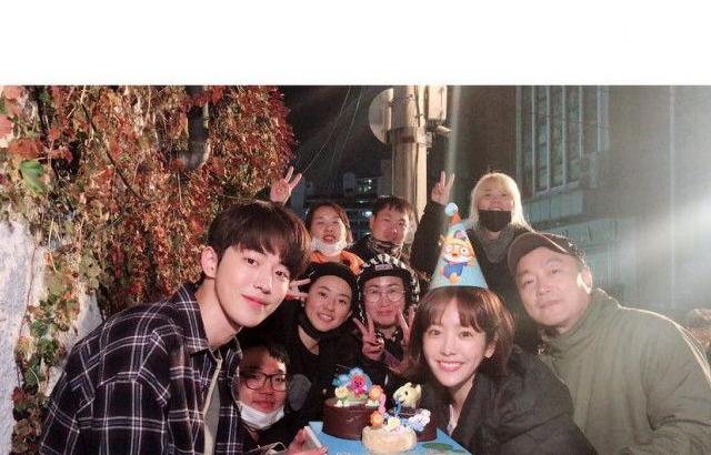생일축하 받은 한지민