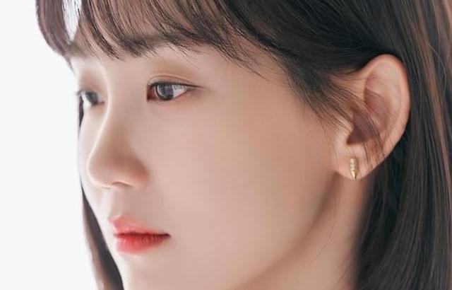 신현빈