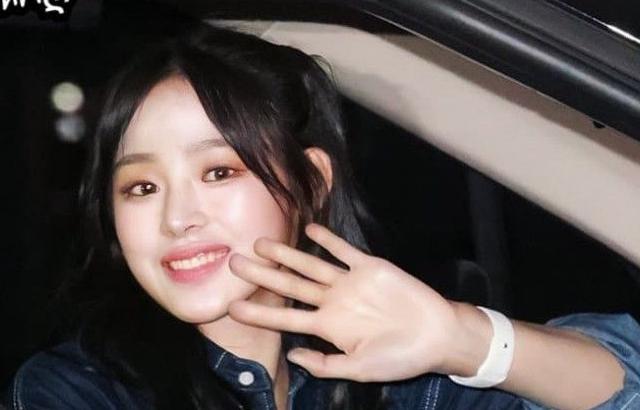 민지