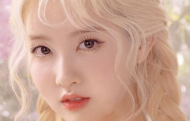 STAYC SIEUN