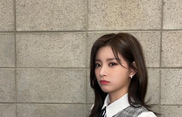 EVERGLOW 왕이런