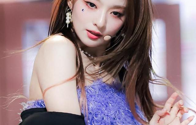 프로미스나인 이나경