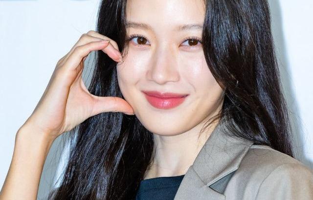 문가영