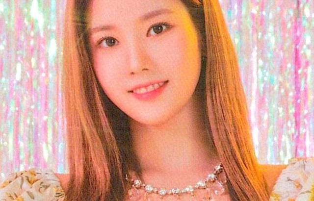 아이즈원, 콘서트 응원슬로건 포카 / 폴라로이드 A 스캔본