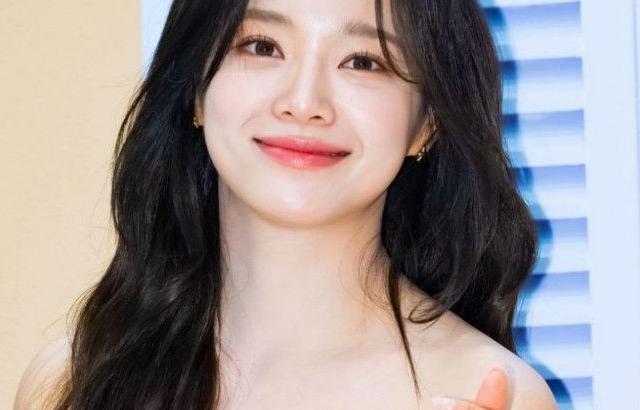 김세정
