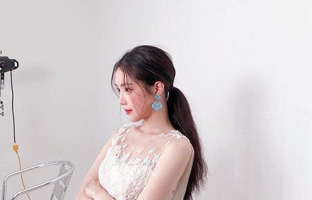 손나은