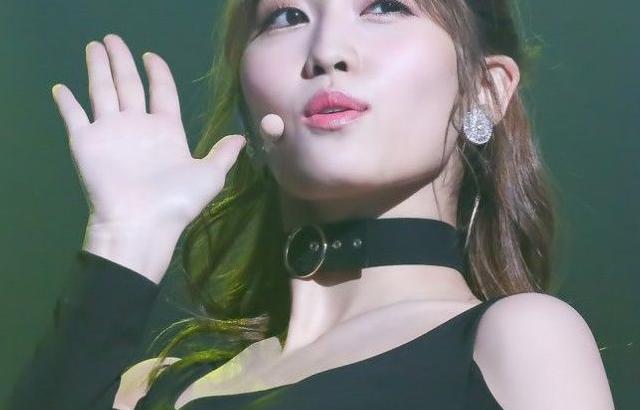 모모