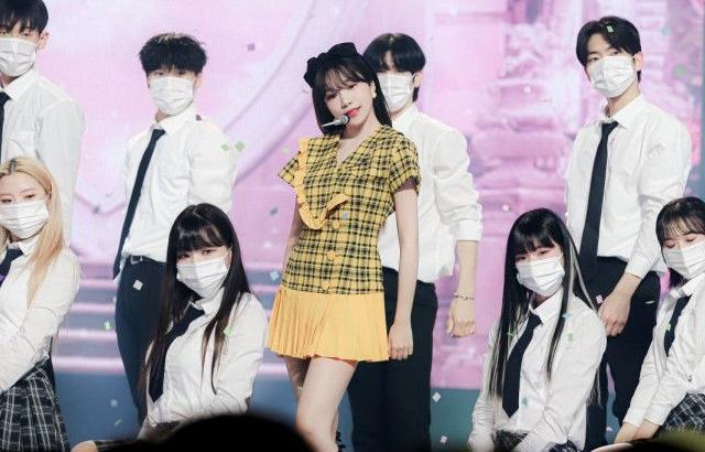 조유리