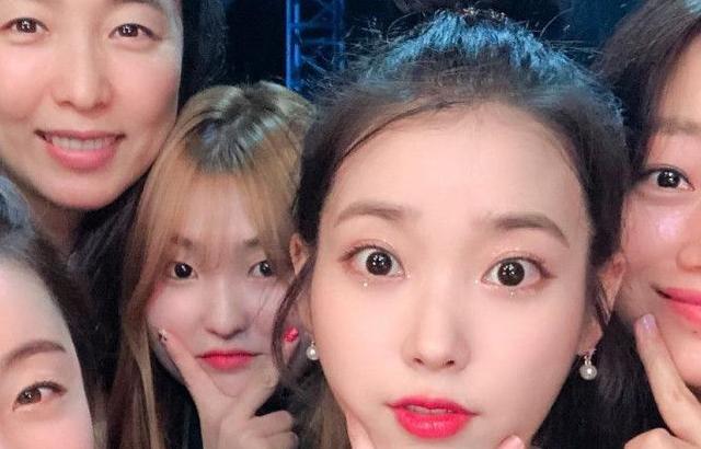 아이유 포토.