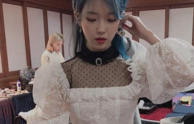 아이유 포토.