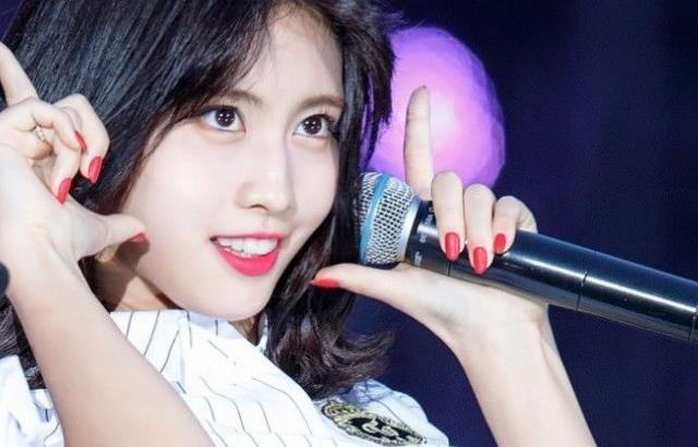 모모