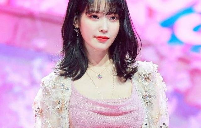 IU
