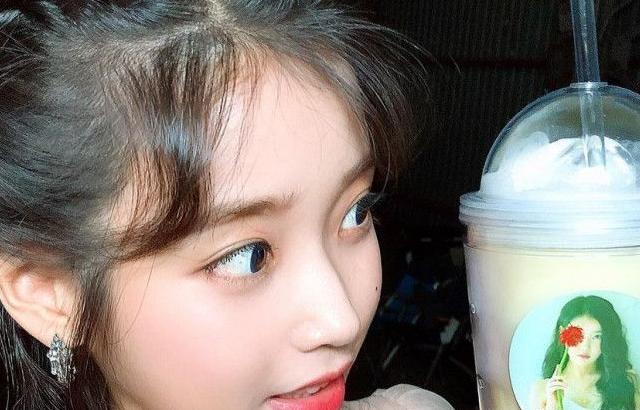 아이유 포토.
