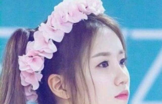 포니테일 vs 단발 명은이