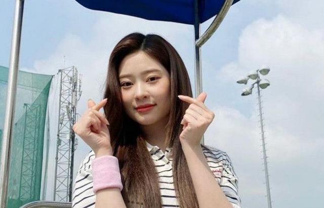김민주