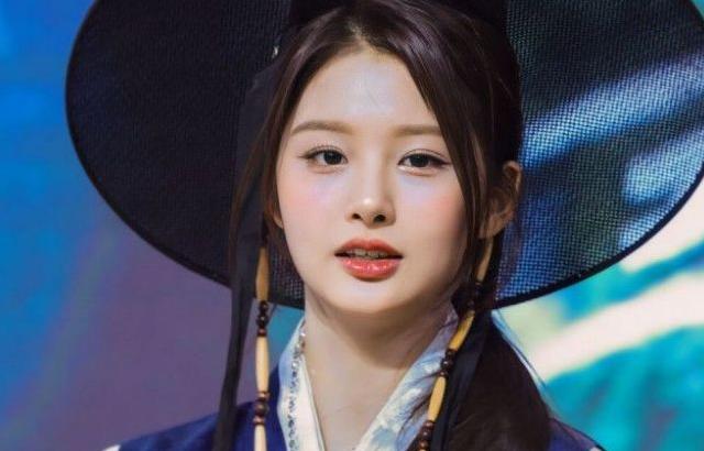 설윤