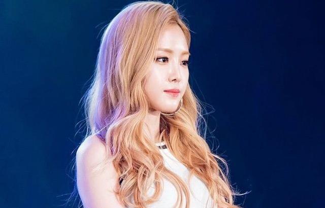 Son Na Eun