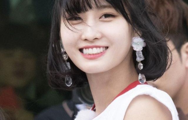 모모