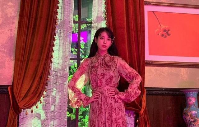 장만월 이지은 (아이유)