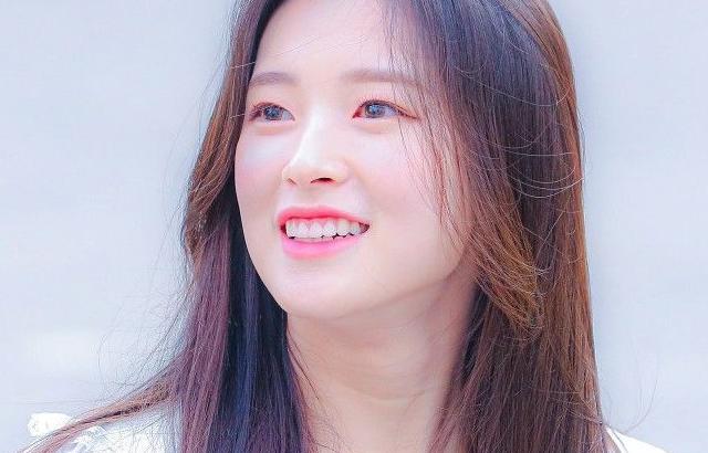 Oh My Girl Arin