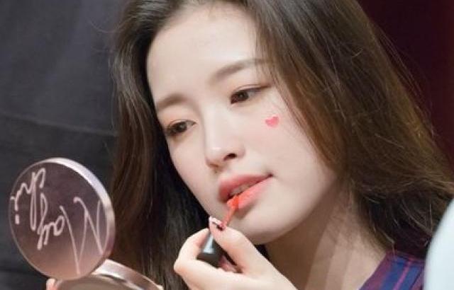 OH MY GIRL Arin