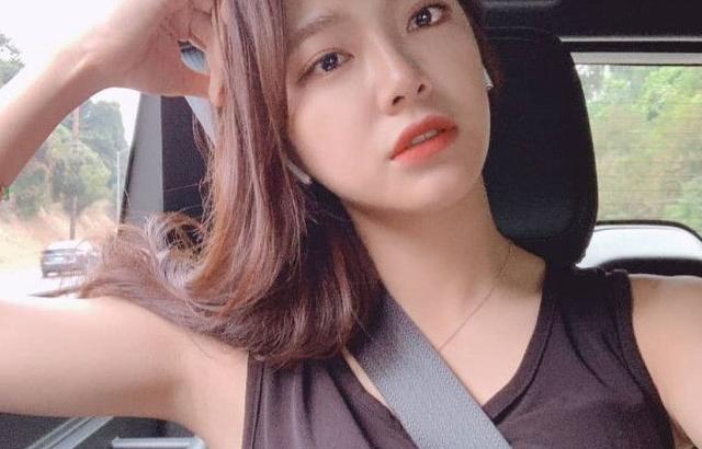 김세정