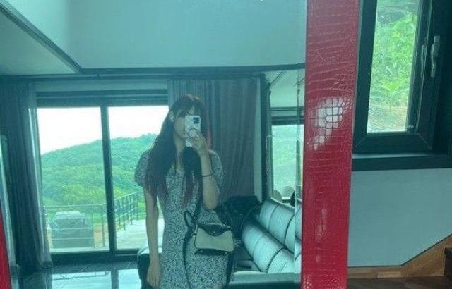 EVERGLOW 허유림