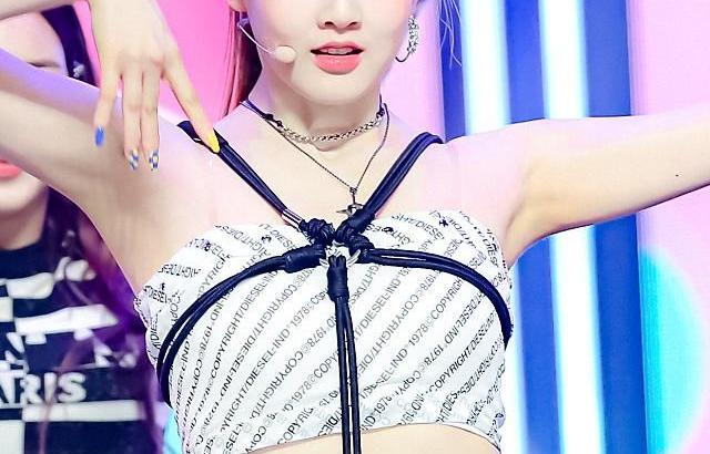STAYC SIEUN
