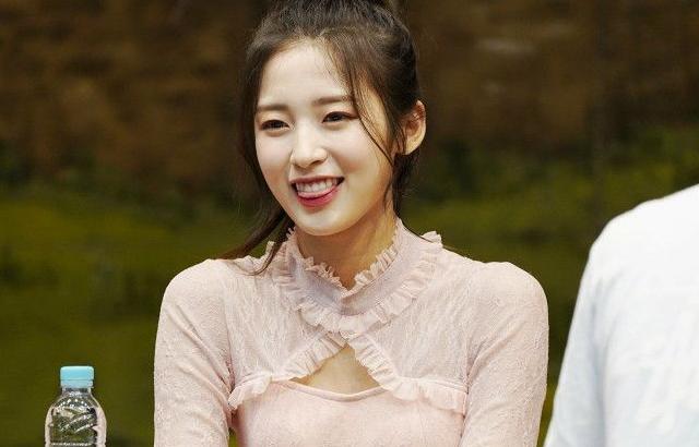 OH MY GIRL Arin